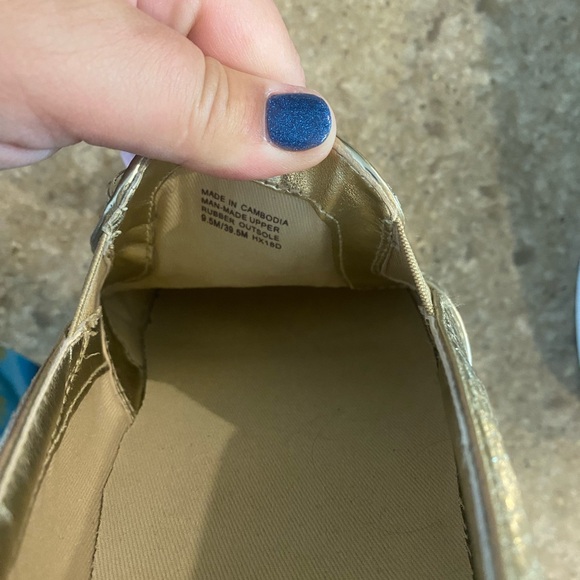 Michael Kors slip-ons with gems size 9.5 - Picture 3 of 3